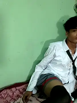 Lilbaby080008 online show from 5, 11, 2025