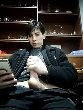 Carriata larry online show from 4, 11, 2025