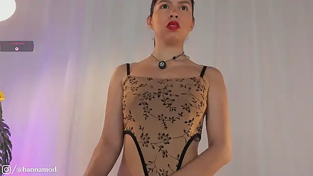 Snapshot of Lovely_queens_ chatting on 22, 11, 2025 Lovely queens online show from 22, 11, 2025