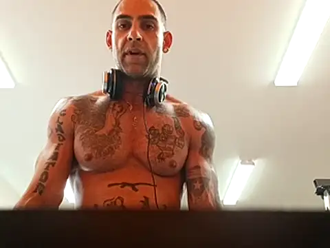 alphacloudGod online show from 28, 10, 2025