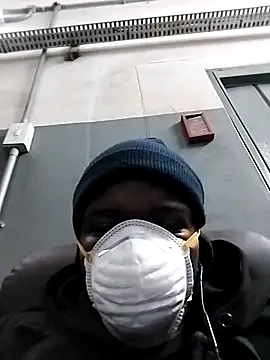 loVbRo1 online show from 30, 10, 2025