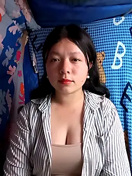 lisa-bae00 online show from 18, 3, 2026