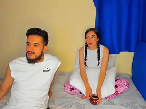 Snapshot of astredad2025 chatting on 29, 11, 2025 astredad2025 online show from 29, 11, 2025