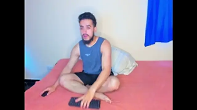 Snapshot of astredad2025 chatting on 2, 12, 2025 astredad2025 online show from 2, 12, 2025