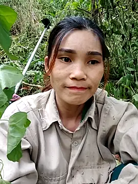 Snapshot of Bear_bear0 chatting on 3, 11, 2025 Bear bear0 online show from 3, 11, 2025