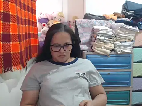 Kinkybela2025 online show from 24, 2, 2026