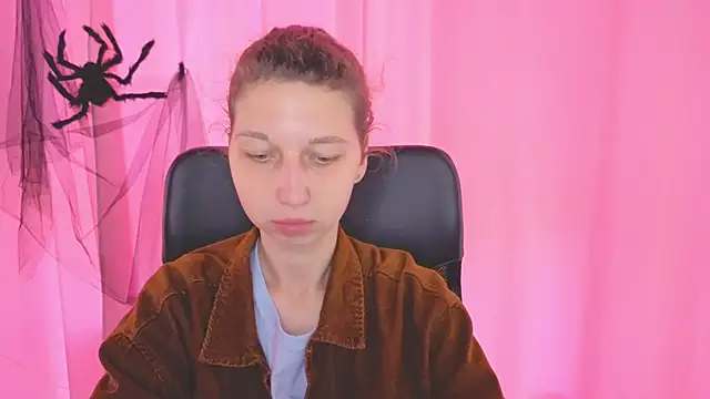 CuteEllii online show from 1, 11, 2025