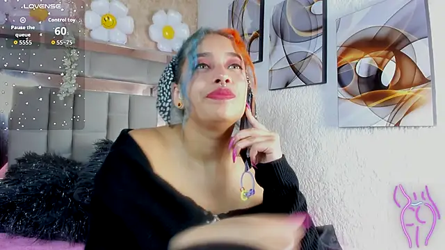 Cristall ravven online show from 18, 11, 2025