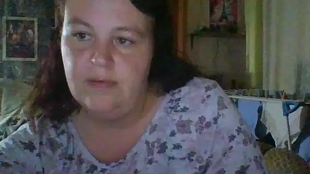 Snapshot of Doreen03 chatting on 25, 10, 2025 Doreen03 online show from 25, 10, 2025