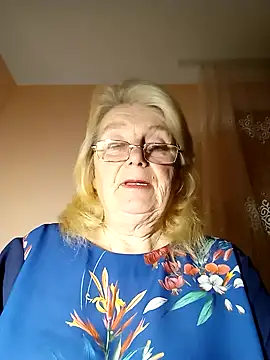 Snapshot of AmyLove353 chatting on 19, 11, 2025 AmyLove353 online show from 19, 11, 2025