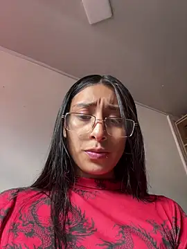 Violeet-Smith online show from 1, 11, 2025