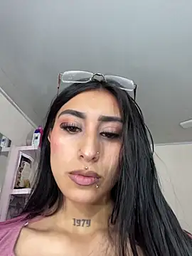 Violeet-Smith online show from 13, 11, 2025