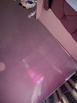 Violeet-Smith online show from 14, 3, 2026