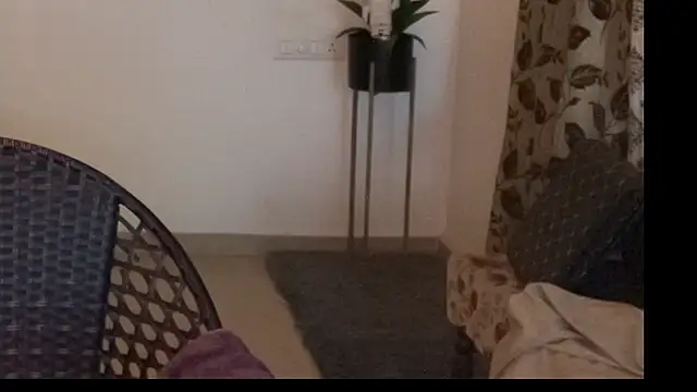 Snapshot of MakeMeAwareAah chatting on 5, 12, 2025 MakeMeAwareAah online show from 5, 12, 2025