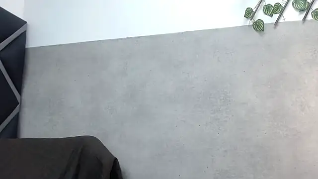 Nicole2507 online show from 4, 2, 2026