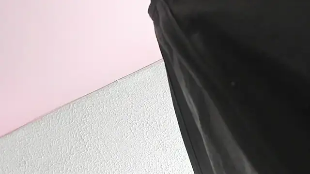 Snapshot of mia_scarlett7 chatting on 28, 11, 2025 mia scarlett7 online show from 28, 11, 2025