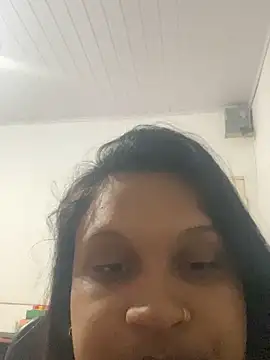 Snapshot of VictoriaSwee chatting on 20, 10, 2025 VictoriaSwee online show from 20, 10, 2025