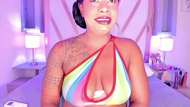 Snapshot of paulina_ruiz_777 chatting on 13, 11, 2025 paulina ruiz 777 online show from 13, 11, 2025