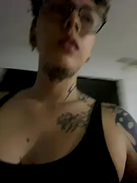 Snapshot of Abby_Evanns1 chatting on 6, 11, 2025 Abby Evanns1 online show from 6, 11, 2025