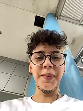 Snapshot of Abby_Evanns1 chatting on 9, 11, 2025 Abby Evanns1 online show from 9, 11, 2025