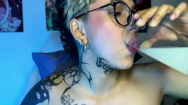 Snapshot of Abby_Evanns1 chatting on 3, 12, 2025 Abby Evanns1 online show from 3, 12, 2025