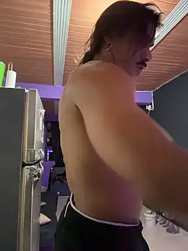 Snapshot of caiiobahia chatting on 16, 12, 2025 caiiobahia online show from 16, 12, 2025