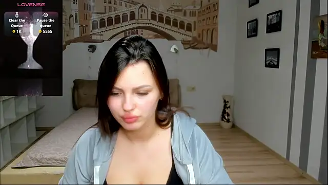 KittyShenson online show from 28, 11, 2025