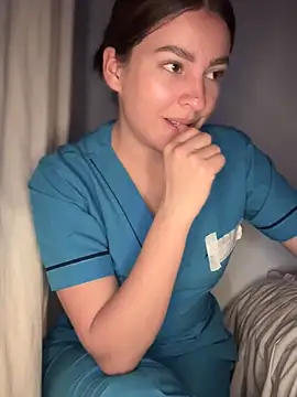 Snapshot of Talia_Bonet chatting on 9, 11, 2025 Talia Bonet online show from 9, 11, 2025