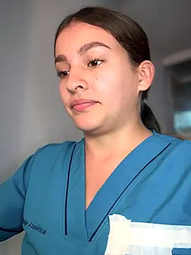 Snapshot of Talia_Bonet chatting on 12, 11, 2025 Talia Bonet online show from 12, 11, 2025