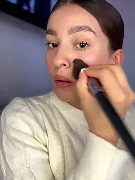 Snapshot of Talia_Bonet chatting on 18, 11, 2025 Talia Bonet online show from 18, 11, 2025