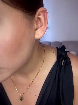 Snapshot of Talia_Bonet chatting on 20, 11, 2025 Talia Bonet online show from 20, 11, 2025