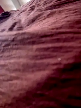 Snapshot of Talia_Bonet chatting on 28, 11, 2025 Talia Bonet online show from 28, 11, 2025