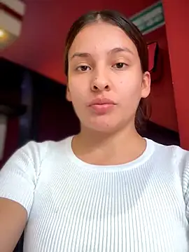 Snapshot of Talia_Bonet chatting on 3, 12, 2025 Talia Bonet online show from 3, 12, 2025