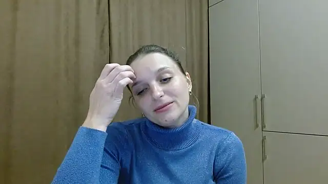 Snapshot of ElisSky301 chatting on 7, 11, 2025 ElisSky301 online show from 7, 11, 2025