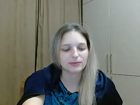 Snapshot of ElisSky301 chatting on 26, 11, 2025 ElisSky301 online show from 26, 11, 2025