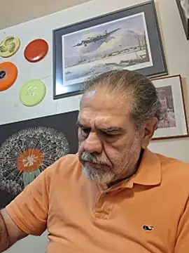 Snapshot of pena633 chatting on 8, 11, 2025 pena633 online show from 8, 11, 2025