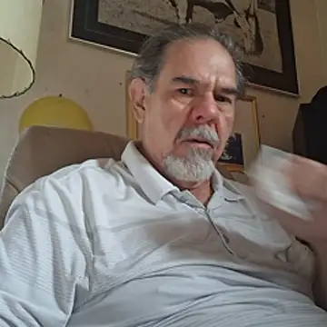 Snapshot of pena633 chatting on 8, 11, 2025 pena633 online show from 8, 11, 2025