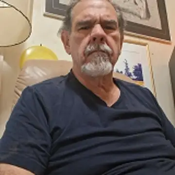 Snapshot of pena633 chatting on 9, 11, 2025 pena633 online show from 9, 11, 2025