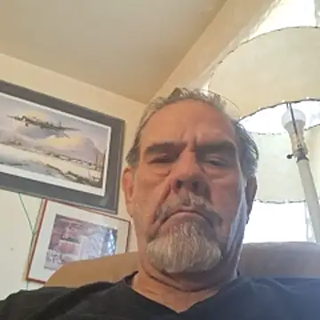 Snapshot of pena633 chatting on 12, 11, 2025 pena633 online show from 12, 11, 2025