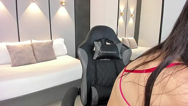 Snapshot of mia_collins96 chatting on 28, 2, 2026 mia collins96 online show from 28, 2, 2026