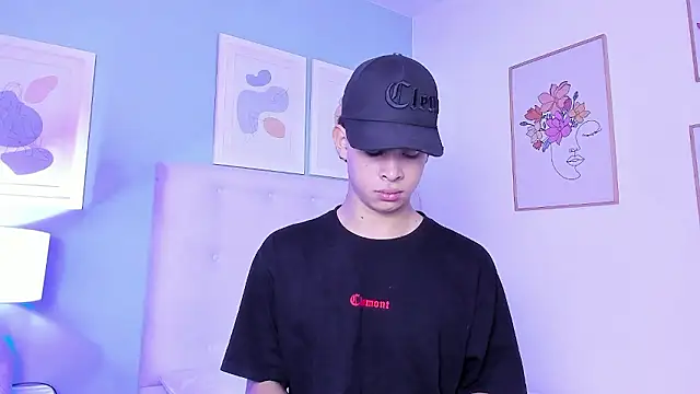 ApoloRicci online show from 10, 1, 2026