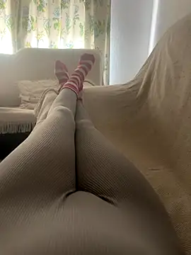 Rubia divina7 online show from 18, 11, 2025