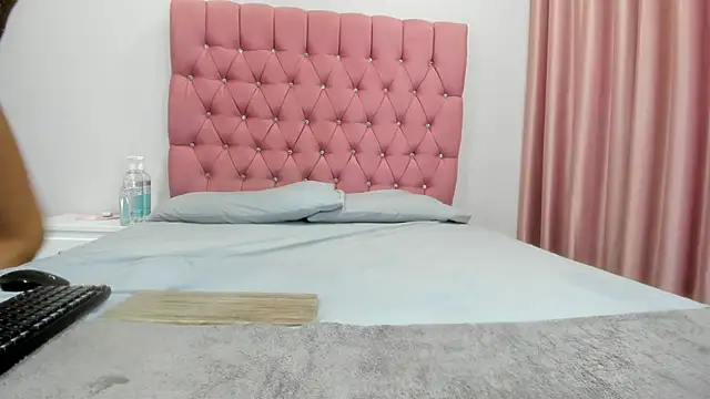 Miss Bubu online show from 30, 10, 2025