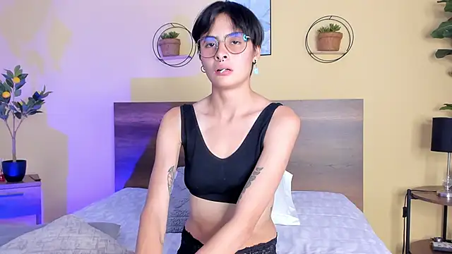 Snapshot of MartinnaGrecco chatting on 23, 11, 2025 MartinnaGrecco online show from 23, 11, 2025