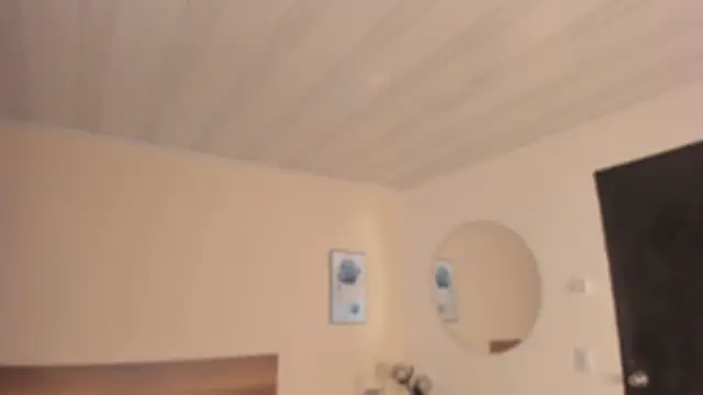 Snapshot of YariRose chatting on 5, 1, 2026 YariRose online show from 5, 1, 2026