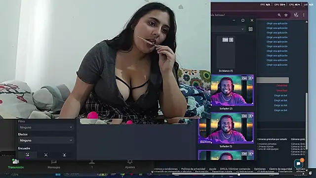 Snapshot of Layla_Latina chatting on 11, 11, 2025 Layla Latina online show from 11, 11, 2025