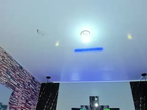 Snapshot of Jennfer_Winson chatting on 23, 11, 2025 Jennfer Winson online show from 23, 11, 2025