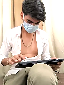 adi8210 online show from 13, 11, 2025