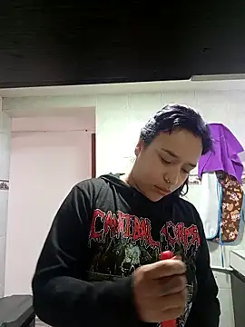 Snapshot of Isis_Bathory chatting on 15, 11, 2025 Isis Bathory online show from 15, 11, 2025