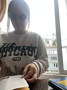 Selena Roa online show from 19, 11, 2025